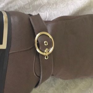 Brown leather calf boots with gold accents